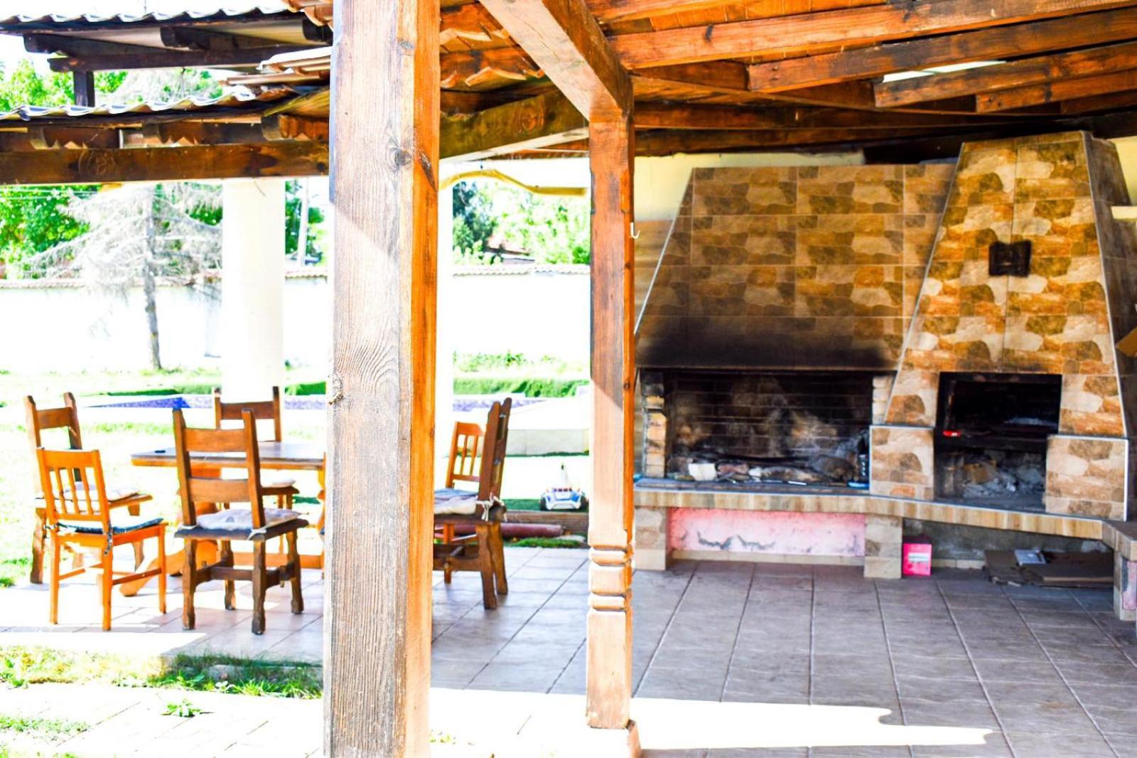 Casafamiglia Prolesha Exterior foto